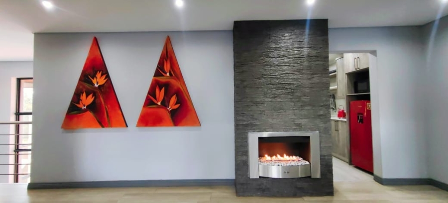 4 Bedroom Property for Sale in Tuscany Ridge North West